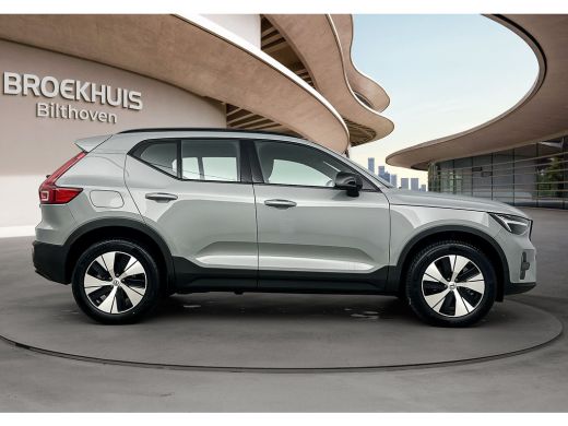 Volvo  XC40 1.5 T4 Recharge Plus Dark | Voorruit verwarming | Trekhaak | PDC + 360 Camera | Adaptive Cruiscon... ActivLease financial lease