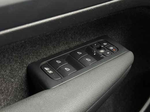 Volvo  XC40 1.5 T5 Recharge Inscription | Achteruitrijcamera | Apple Carplay/Android Auto|telefoonintegratie ... ActivLease financial lease