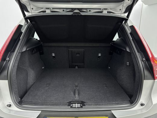 Volvo  XC40 2.0 B4 Plus Dark | Trekhaak | Reserve wiel | BLIS | Adaptive Cruiscontrol | Verwarmbare voorruit ... ActivLease financial lease
