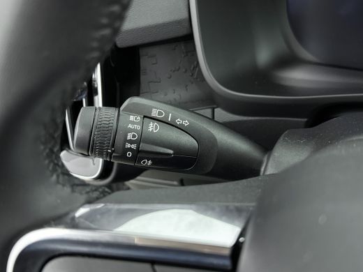 Volvo  XC40 Single Motor Extended Range Plus 82 kWh | Warmtepomp | Stoel + Stoelverwarming | PDC + Camera | T... ActivLease financial lease