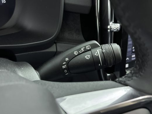 Volvo  XC40 Single Motor Extended Range Plus 82 kWh | Warmtepomp | Stoel + Stoelverwarming | PDC + Camera | T... ActivLease financial lease