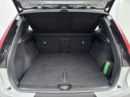 Volvo  XC40 Single Motor Extended Range Plus 82 kWh | Warmtepomp | Stoel + Stoelverwarming | PDC + Camera | T... ActivLease financial lease