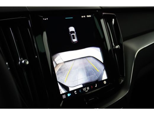 Volvo  XC60 | Trekhaak | Panoramadak | Stoel / Stuurverwarming | PDC + Camera | Keyless Entry / Start | Elekt... ActivLease financial lease