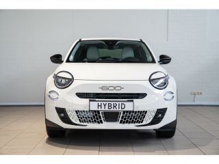 Fiat 600 1.2 Hybrid La Prima | Achteruitrijcamera | Apple Carplay/Android Auto|telefoonintegratie premium ...