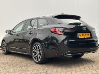 Toyota Corolla Touring Sports 1.8 Hybrid Dynamic Automaat Navi Adap.Cruise Carplay Camera NL-Auto!