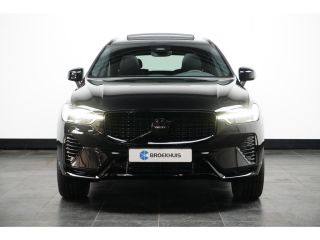 Volvo  XC60 | Trekhaak | Panoramadak | Stoel / Stuurverwarming | PDC + Camera | Keyless Entry / Start | Elekt...