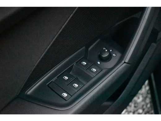 Audi A3 Sportback 30 TFSI PRO LINE CAMERA/ACC/CARPLAY ActivLease financial lease