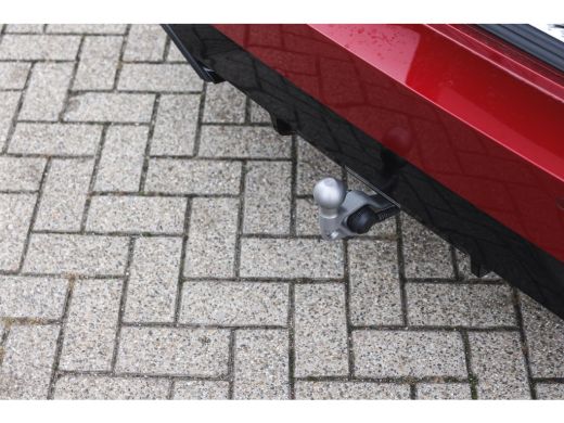 BMW 5 Serie Touring 530e M Sport Automaat / Panoramadak / Trekhaak / Achteruitrijcamera / Adaptieve LED / Har... ActivLease financial lease