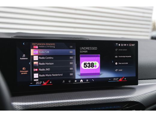 BMW i4 eDrive40 M Sport / Schuif-kanteldak / Achteruitrijcamera / M Adaptief onderstel / Stoelverwarming... ActivLease financial lease