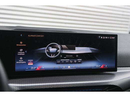 BMW i4 eDrive40 M Sport / Schuif-kanteldak / Achteruitrijcamera / M Adaptief onderstel / Stoelverwarming... ActivLease financial lease