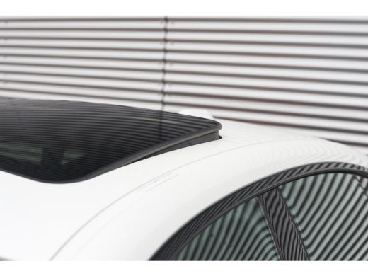 BMW i4 eDrive40 M Sport / Schuif-kanteldak / Achteruitrijcamera / M Adaptief onderstel / Stoelverwarming... ActivLease financial lease