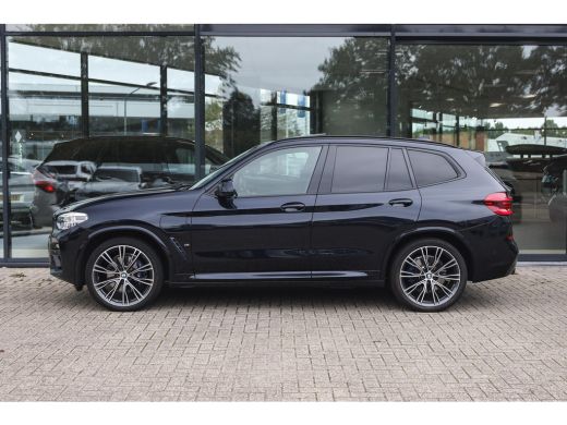 BMW X3 xDrive30e High Executive M Sport Automaat / Panoramadak / Trekhaak / Sportstoelen / Adaptieve LED... ActivLease financial lease