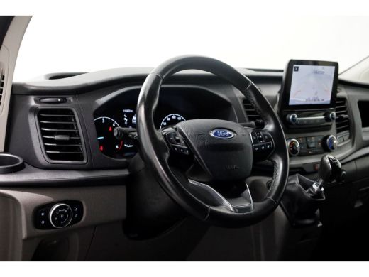 Ford Transit Custom 2.0 TDCI 130pk L2H1 Trend Airco/Camera/Carplay Trekhaak 2800kg 08-2021 ActivLease financial lease