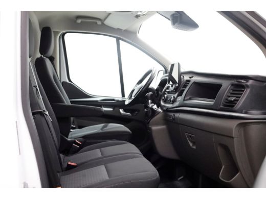 Ford Transit Custom 2.0 TDCI 130pk L2H1 Trend Airco/Camera/Carplay Trekhaak 2800kg 08-2021 ActivLease financial lease