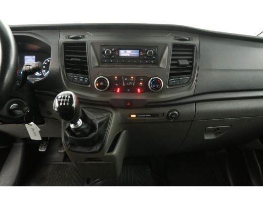 Ford Transit Custom 280 2.0 TDCI L1H1 Trend | Airco | Cruise | 3-Zits | Parkeersens. | Stoelverw. | Trekhaak ActivLease financial lease