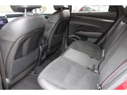 Hyundai Tucson 1.6 T-GDI PHEV N Line 4WD Demo Deal: 299,- p/m !! 265pk | Alcantara | Stoelkoeling/verwarming | E... ActivLease financial lease