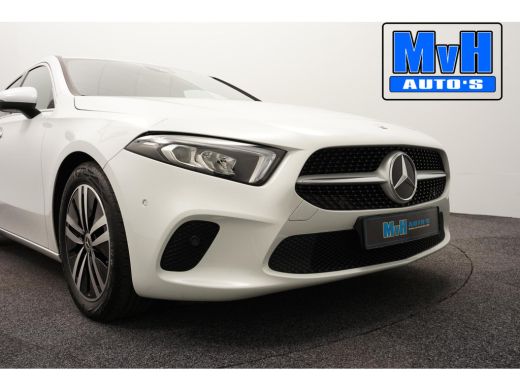 Mercedes-Benz A-Klasse 180 Premium Plus|PARELMOER|SFEERVERL|CAMERA ActivLease financial lease