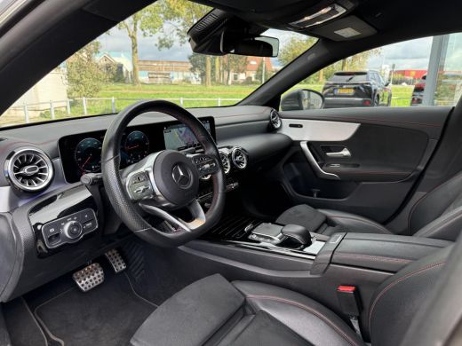 Mercedes-Benz CLA Shooting Brake Aut. 180d Business Sol. AMG | Navi | Camera | Sfeer Verlichting | ActivLease financial lease