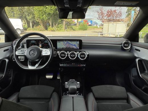 Mercedes-Benz CLA Shooting Brake Aut. 180d Business Sol. AMG | Navi | Camera | Sfeer Verlichting | ActivLease financial lease