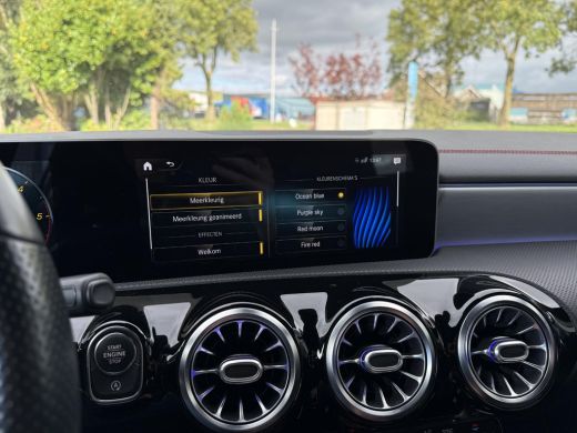 Mercedes-Benz CLA Shooting Brake Aut. 180d Business Sol. AMG | Navi | Camera | Sfeer Verlichting | ActivLease financial lease