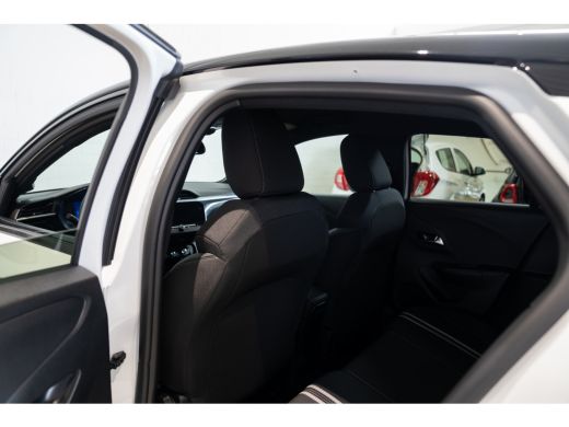 Opel Corsa 1.2 GS | Groot Navi | Camera | Parkeersensoren | Climate Controle | Apple Carplay & Android Auto | ActivLease financial lease