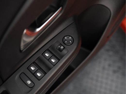 Opel Corsa 1.2T 100PK GS Line | Navi | Keyless | 17'' | Apple Carplay/ Android Auto | Premium Pakket | Prijs... ActivLease financial lease