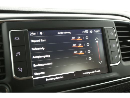 Opel Vivaro 2.0 BlueHDi L2H1 | 145PK | Airco | Cruise | 360° | Carplay | 3-Zits | Navi | Parkeersensoren ActivLease financial lease