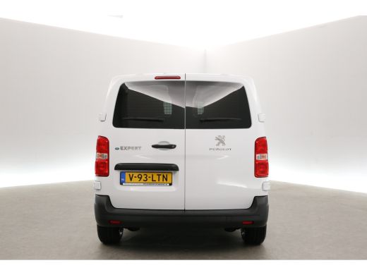 Peugeot e-Expert L2H1 75 kWh | SOH 99% | Snelladen | Elektrisch | Airco | 360&deg; Camera | Carplay | Cruise | 3-Zits ActivLease financial lease
