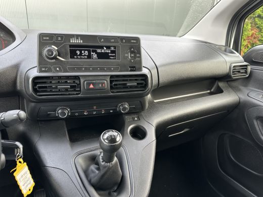 Peugeot Partner 1.6 BlueHDI EURO 6 / L1H1 / AIRCO / PARKEERSENSOREN / BLUETOOTH ActivLease financial lease