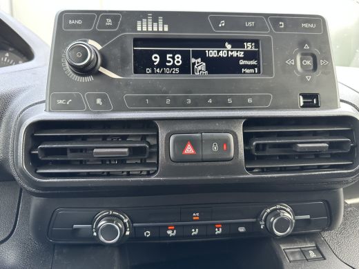 Peugeot Partner 1.6 BlueHDI EURO 6 / L1H1 / AIRCO / PARKEERSENSOREN / BLUETOOTH ActivLease financial lease