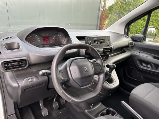 Peugeot Partner 1.6 BlueHDI EURO 6 / L1H1 / AIRCO / PARKEERSENSOREN / BLUETOOTH ActivLease financial lease
