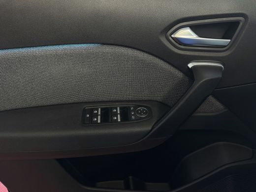 Renault Captur 1.3 MILD HYBRID 160 TECHNO CAMERA 18''LMV STOEL/STUUR .VERW PURE VISION LED 10'' R-LINK NAVI 04/2... ActivLease financial lease