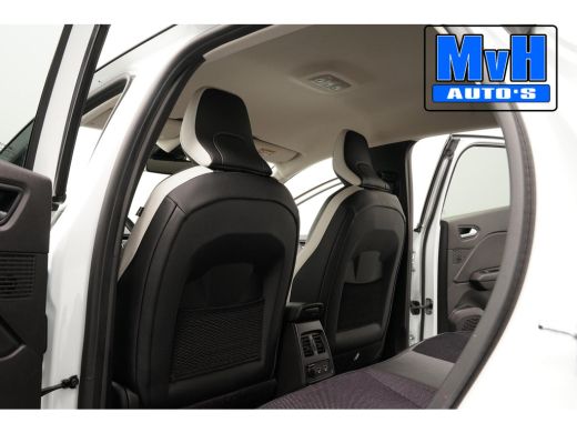 Renault Captur 1.3 TCe 140 Intens|PARELMOER|CAMERA|LED|NAP ActivLease financial lease