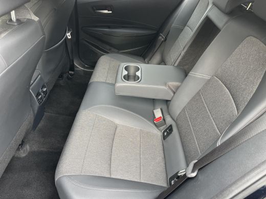 Toyota Corolla Touring Sports Hybrid 140 Dynamic | Stoelverwarming | Navigatiesysteem ActivLease financial lease