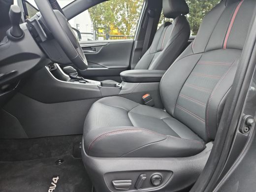 Toyota RAV4 2.5 Plug-in Hybrid AWD Bi-Tone Plus ActivLease financial lease