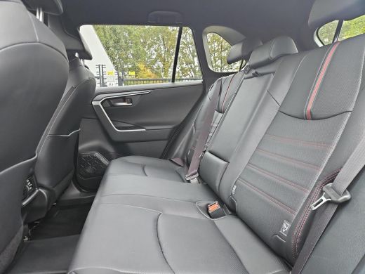 Toyota RAV4 2.5 Plug-in Hybrid AWD Bi-Tone Plus ActivLease financial lease