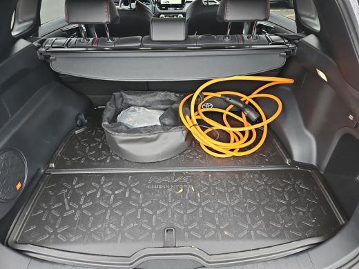 Toyota RAV4 2.5 Plug-in Hybrid AWD Bi-Tone Plus ActivLease financial lease