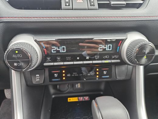 Toyota RAV4 2.5 Plug-in Hybrid AWD Bi-Tone Plus ActivLease financial lease