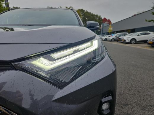 Toyota RAV4 2.5 Plug-in Hybrid AWD Bi-Tone Plus ActivLease financial lease