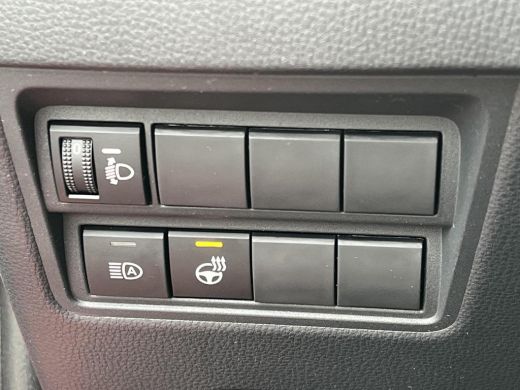 Toyota Yaris 1.5 Hybrid 115 Dynamic | Emotional Red | Comfort Pack | Nieuw uit voorraad leverbaar | ActivLease financial lease