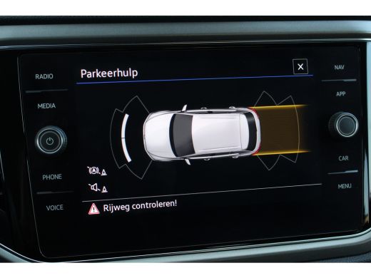 Volkswagen T-Roc 1.5 TSI Style Adaptive Cruise C. | CarPlay | Park Assist V&A | DAB+ | Airco | Bleutooth Draadloos... ActivLease financial lease