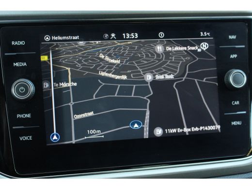 Volkswagen T-Roc 1.5 TSI Style Adaptive Cruise C. | CarPlay | Park Assist V&A | DAB+ | Airco | Bleutooth Draadloos... ActivLease financial lease