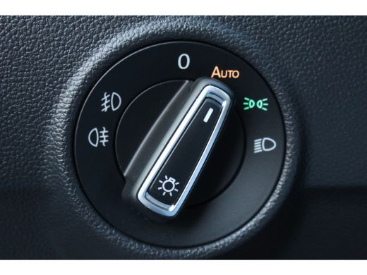 Volkswagen T-Roc 1.5 TSI Style Adaptive Cruise C. | CarPlay | Park Assist V&A | DAB+ | Airco | Bleutooth Draadloos... ActivLease financial lease