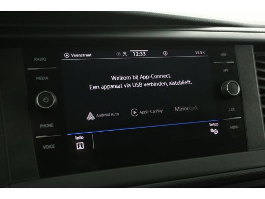 Volkswagen Transporter 2.0 TDI 150PK L2H1 | Automaat | Airco | Cruise | Carplay | Navigatie | Parkeersens. ActivLease financial lease