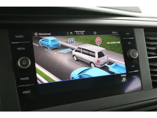 Volkswagen Transporter 2.0 TDI T6.1 150PK L2H1 | DC | Automaat | Airco | Adaptive Cruise | Carplay | Trekh. | Stoelverw. ActivLease financial lease