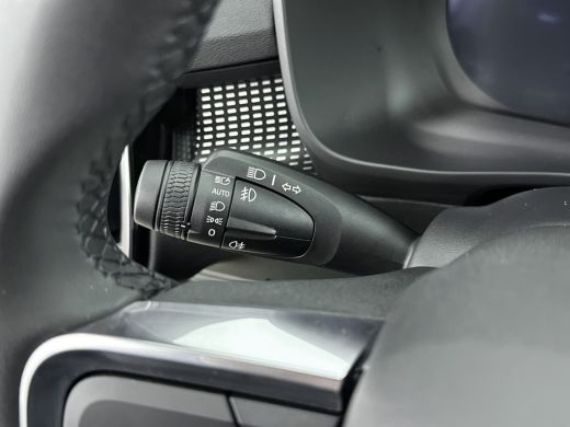 Volvo  EX40 Single Motor Extended Range Plus Black Ed. 82 kWh | PDC + Camera | Steol + Stuurverwarming | 20 i... ActivLease financial lease