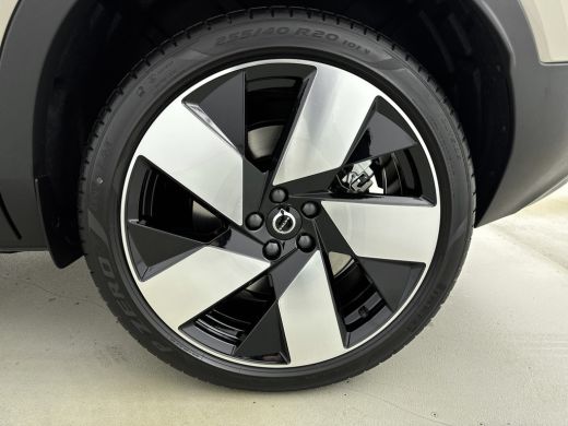 Volvo  EX40 Single Motor Extended Range Plus Black Ed. 82 kWh | PDC + Camera | Steol + Stuurverwarming | 20 i... ActivLease financial lease