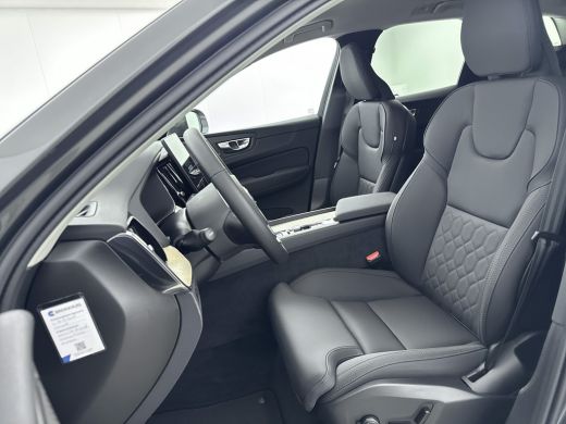 Volvo  XC60 NEW MODEL Plus Bright | Trekhaak | PDC V+A en 360 camera | Stoel - Stuurverwarming | Getint glas | ActivLease financial lease