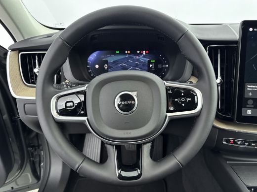 Volvo  XC60 NEW MODEL Plus Bright | Trekhaak | PDC V+A en 360 camera | Stoel - Stuurverwarming | Getint glas | ActivLease financial lease