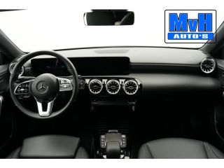 Mercedes-Benz A-Klasse 180 Premium Plus|PARELMOER|SFEERVERL|CAMERA